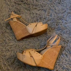 Jessica Simpson Tan Wedges